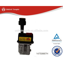 Original Sinotruk Howo truck hydraulic manual control valve, lifting valve 14750667H